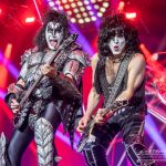 Kiss